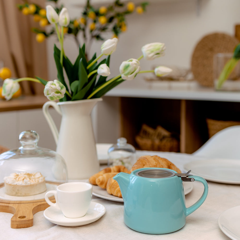 
                  
                    ORNA Keramik-Teekanne mit Siebkorb und Edelstahldeckel in Türkis, 18,6 oz (550 ml) 
                  
                