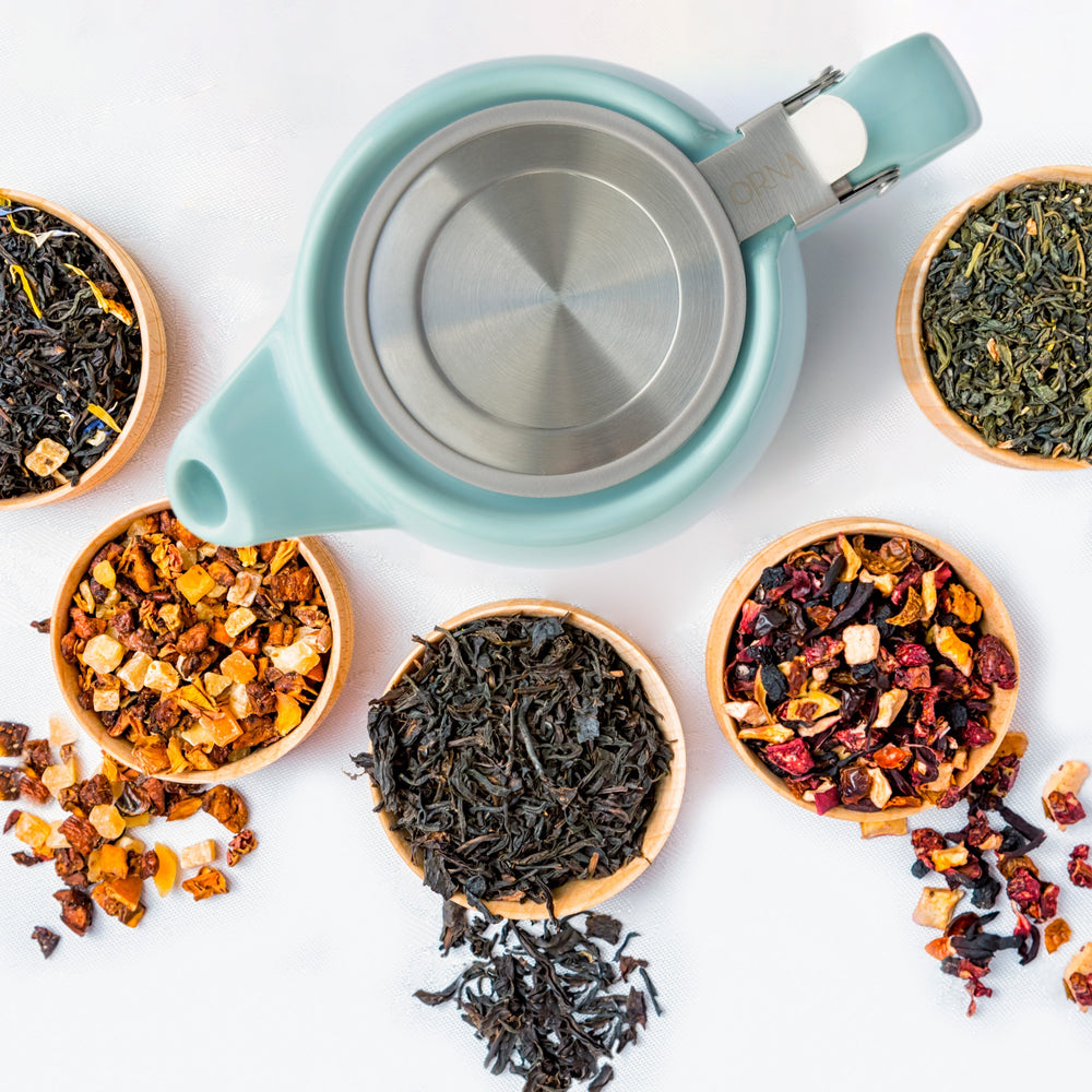 
                  
                    ORNA Keramik-Teekanne mit Siebkorb und Edelstahldeckel in Türkis, 18,6 oz (550 ml) 
                  
                